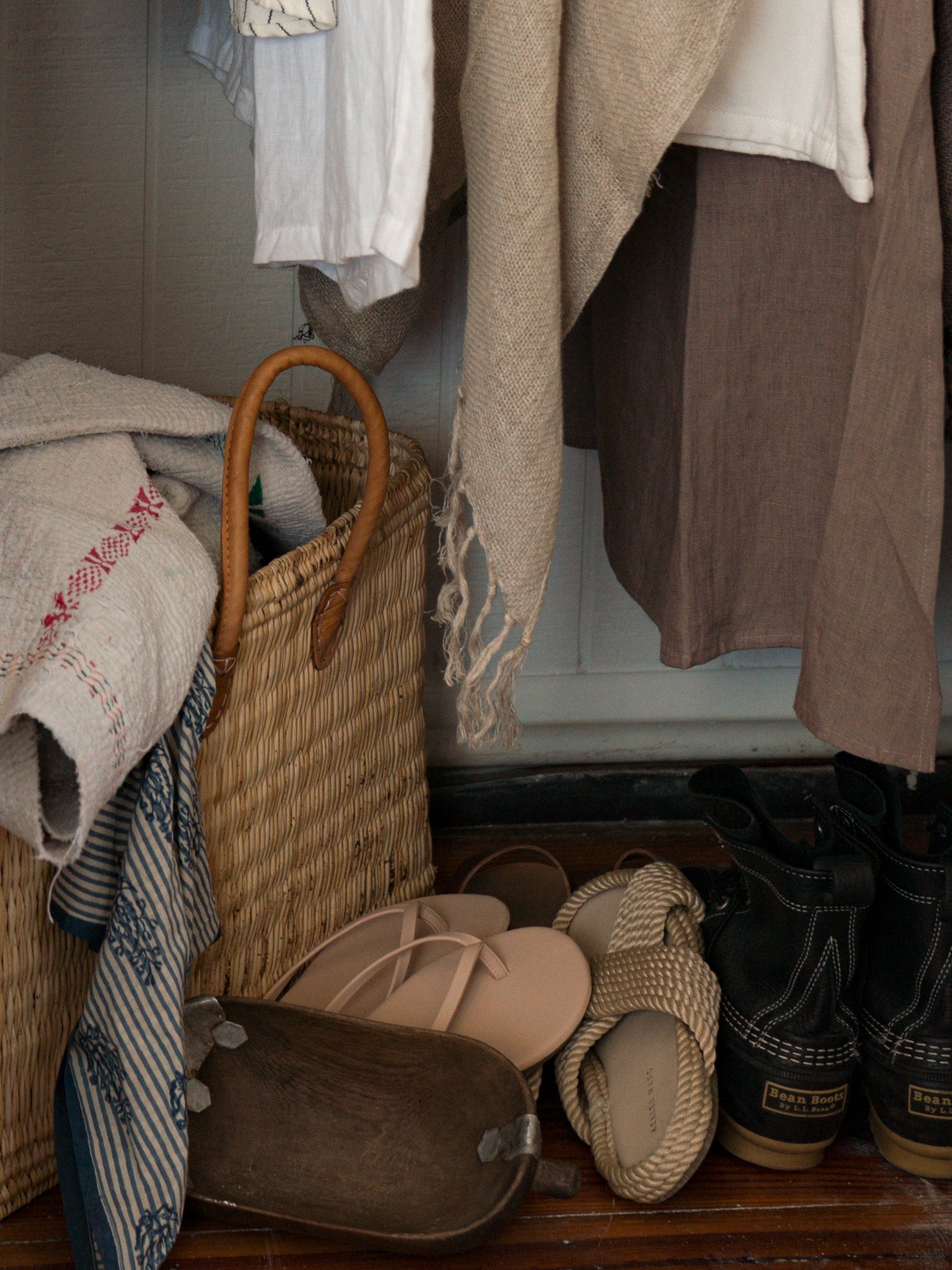 The BECASA closet