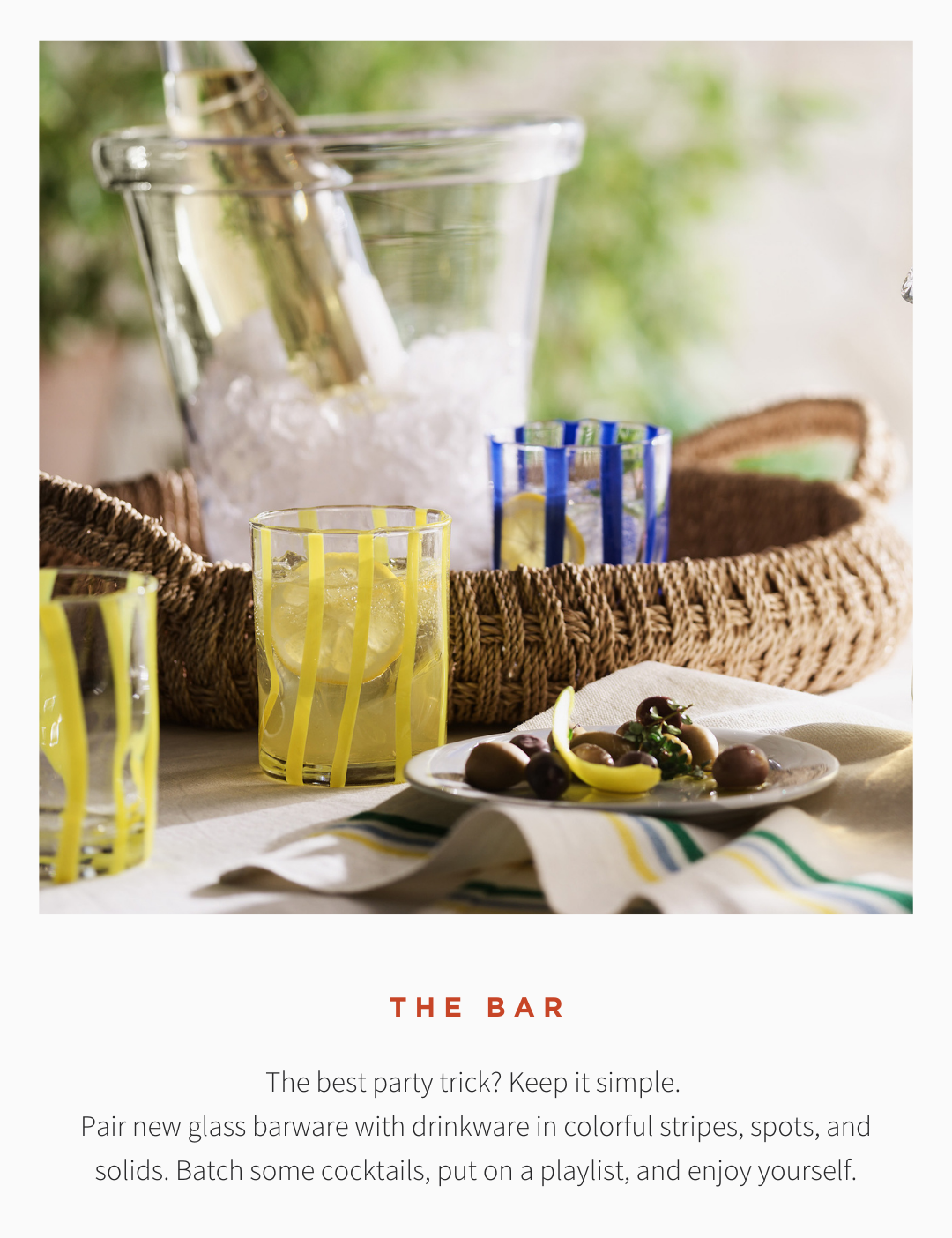 DRINKWARE AND BAR