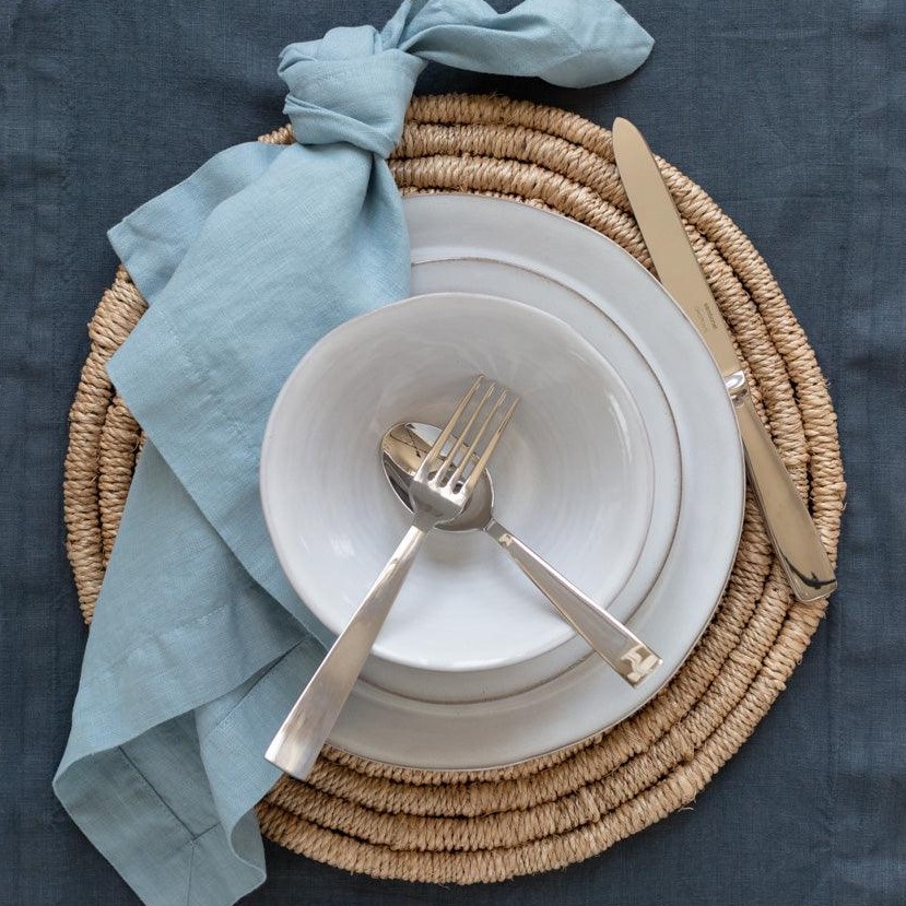 SET THE TABLE