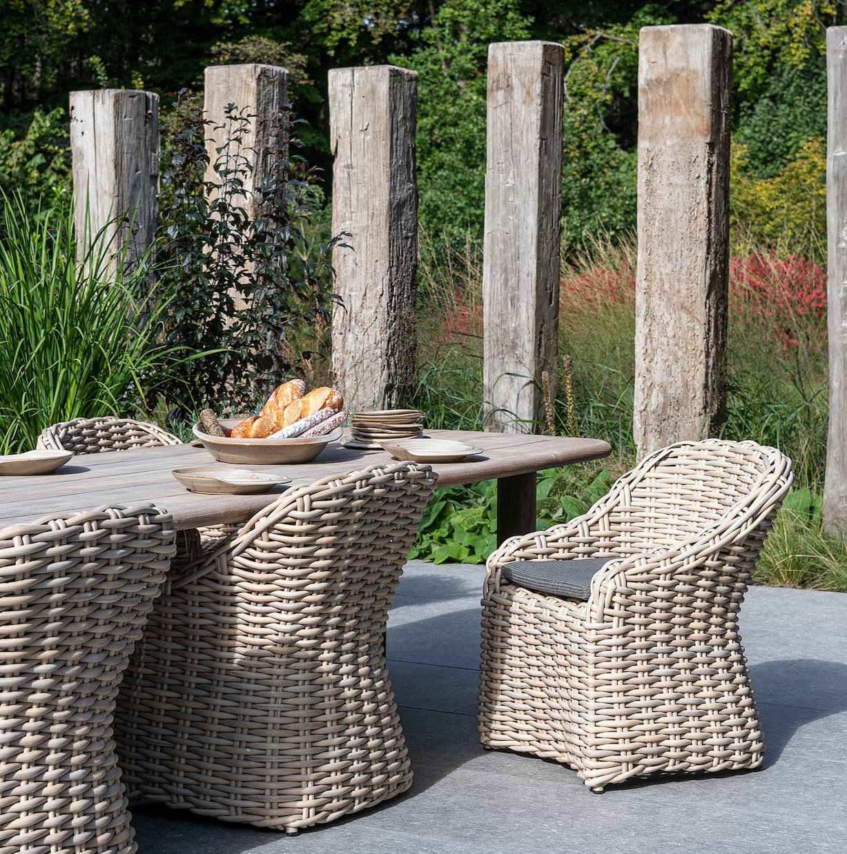 OUTDOOR FURNITURE
