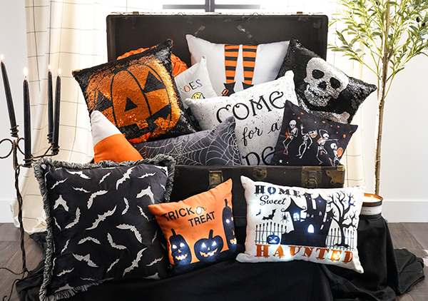 Halloween Decorating Blog