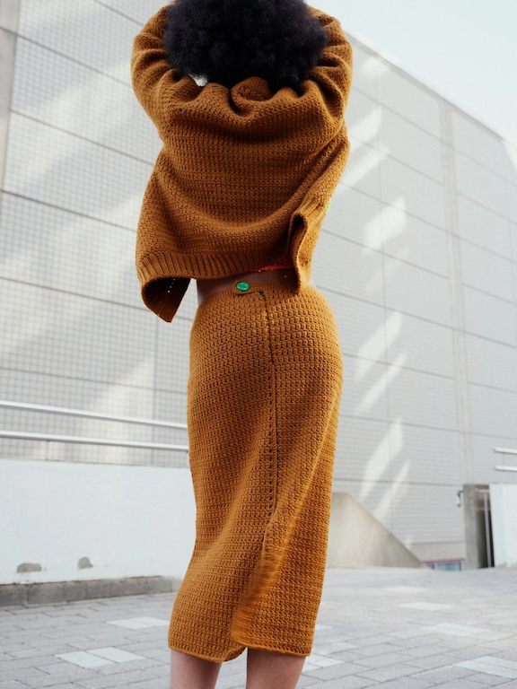 Hook Out! Fresh Crochet Wear af Molla Mills