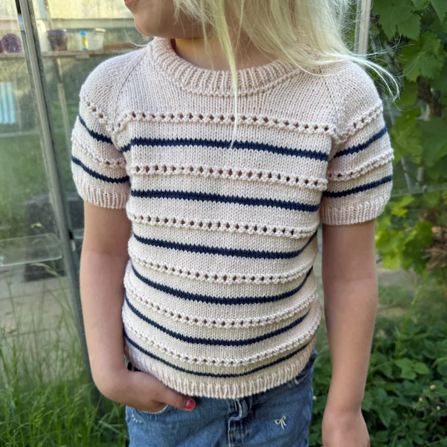 Ida Tee Junior fra PetiteKnit