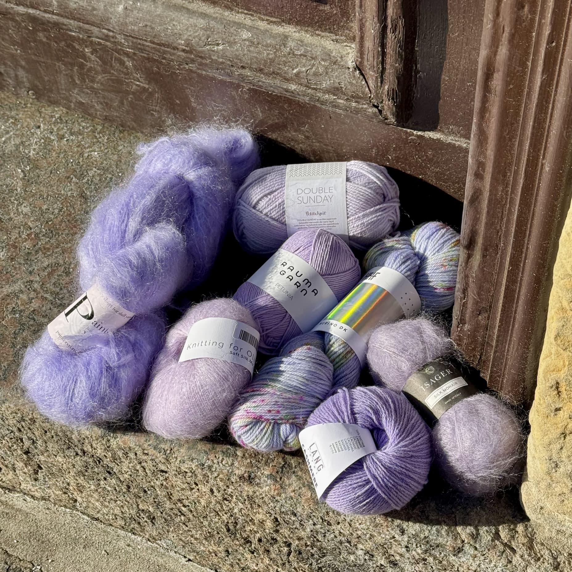 Lys lilla garn hos Sommerfuglen
