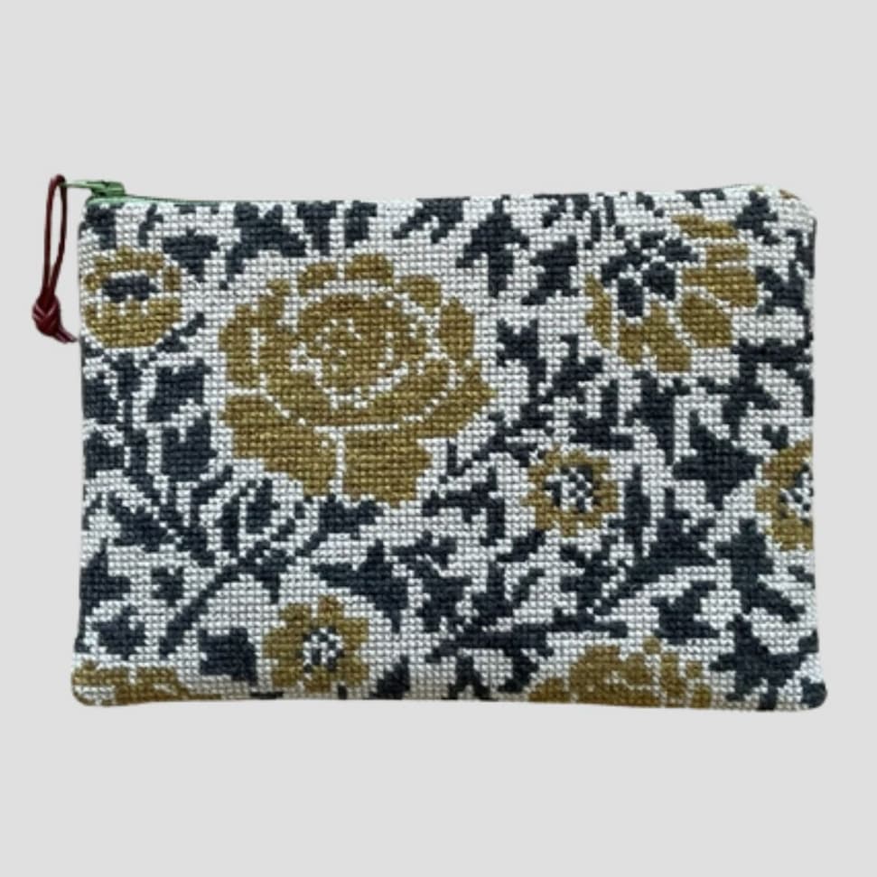 Wild rose clutch fra Baldyre