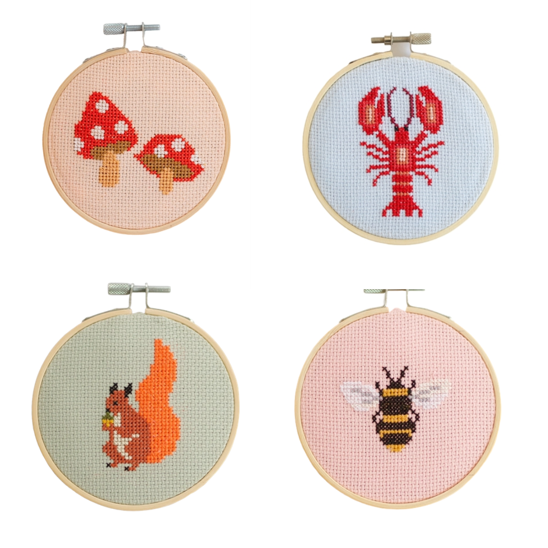 Hoop broderier fra Cotton Clara