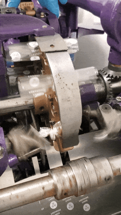 Caramel wrapping machine in action