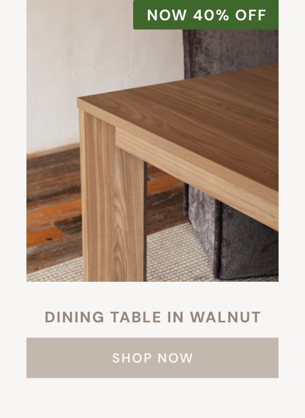 Dining Table in Walnut