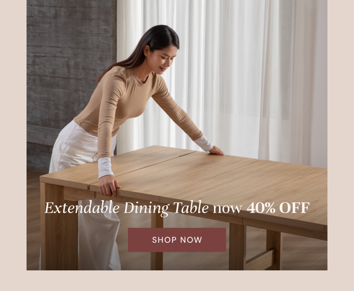 Extendable dining table - Now 40% off