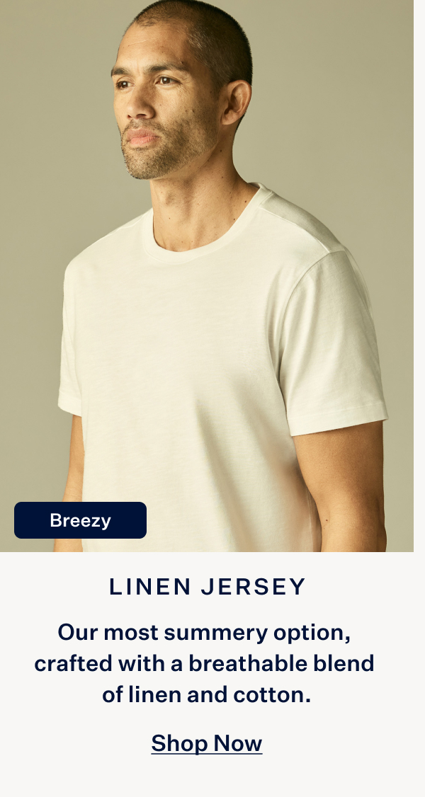 Man wearing Linen Jersey Crew Neck T-Shirt in Froth heather