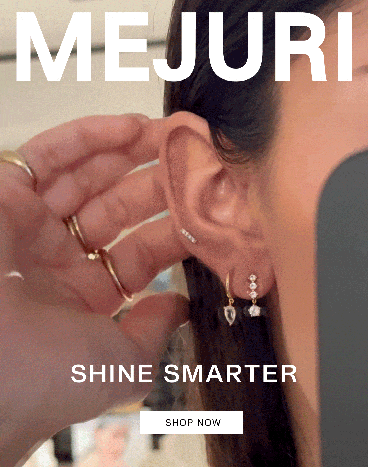 Mejuri. For Mom, With Love. Make Her Day.