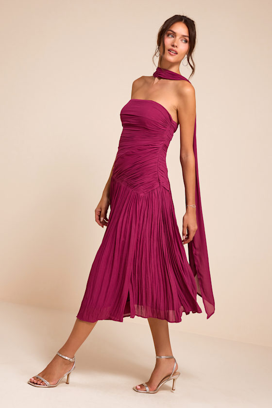 Image of Nellie Berry Pink Pleated Midi Dress And Scarf Set