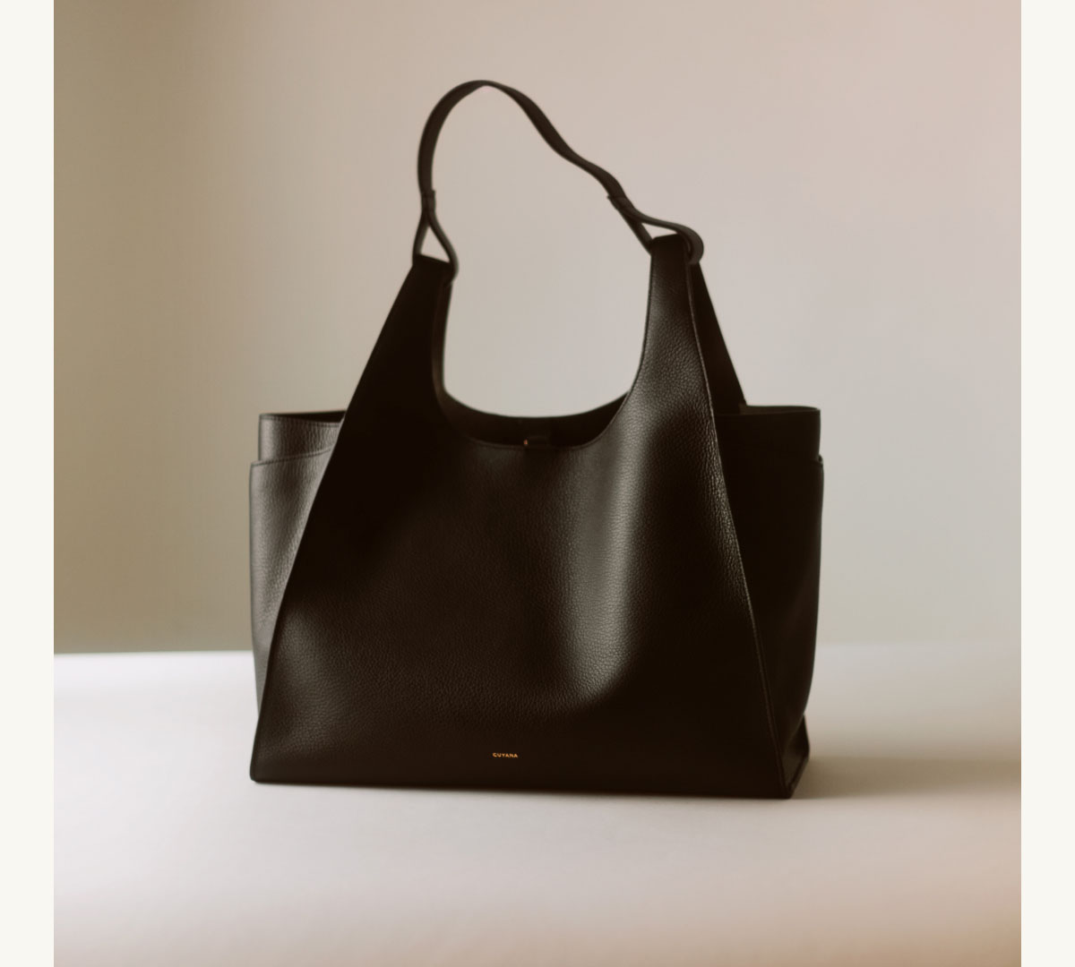 Double Loop Satchel Black