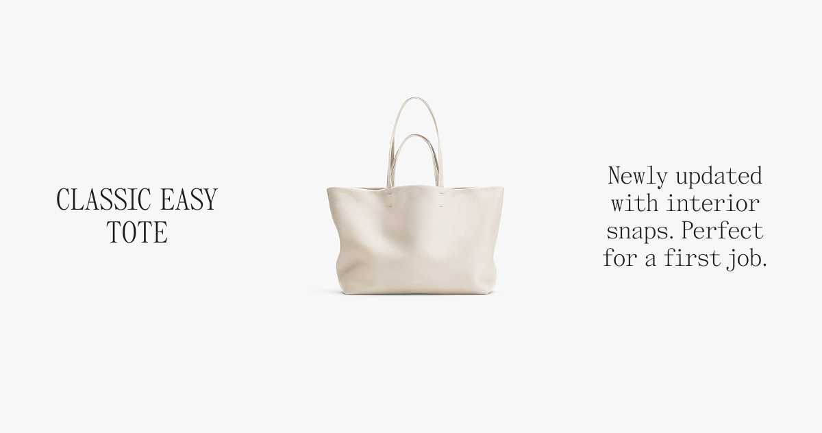 CLASSIC EASY TOTE Newly updated with interior snaps. Perfect for a first job.