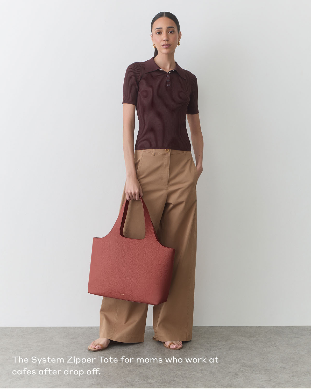 The System Zipper Tote for moms who work at cafes after drop off.