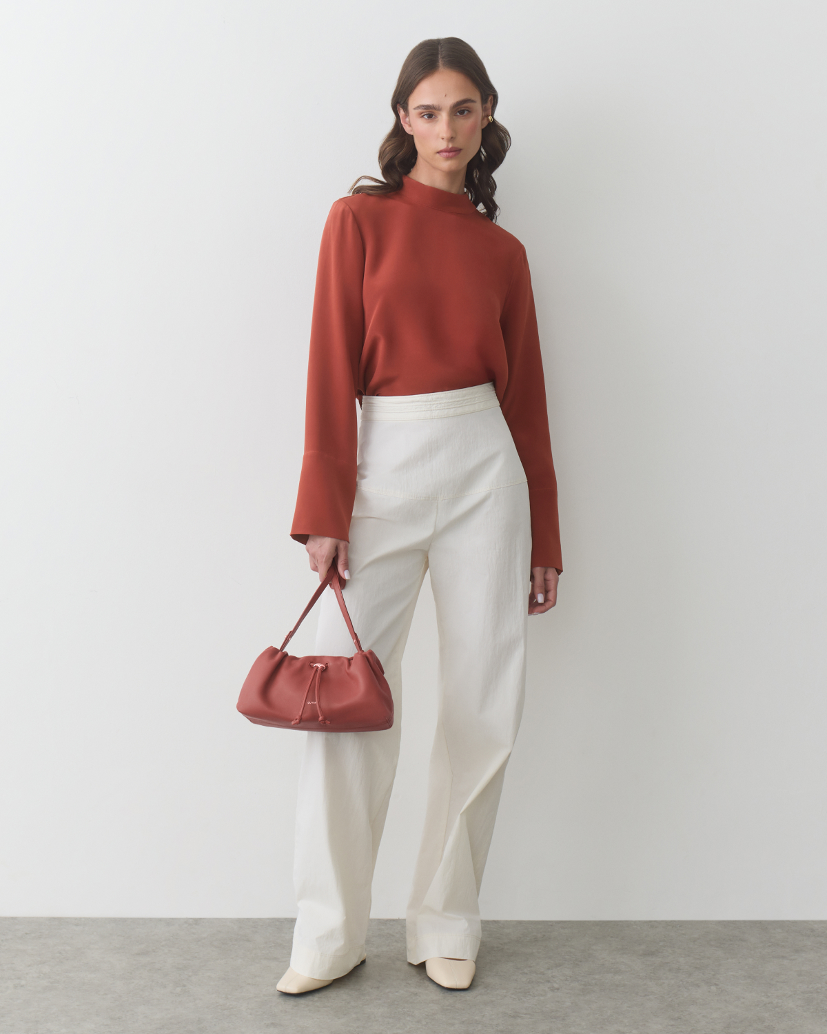 DARK TERRACOTTA. CLAY SUEDE. 