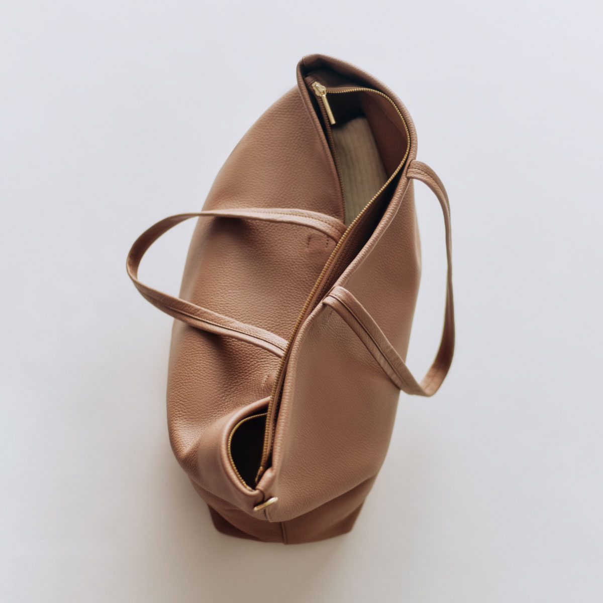 Classic Easy Zipper Tote Cappuccino