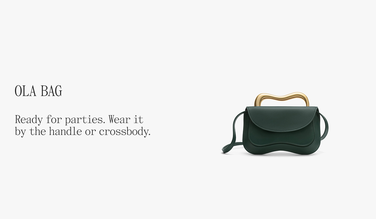 OLA BAG Ready for parties. Wear it by the handle or crossbody.