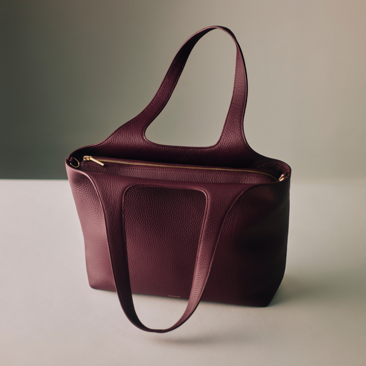 System Zipper Tote Cherry