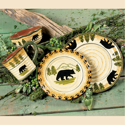 Black Bear Forest Dinnerware Set (16 pcs)