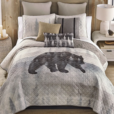 Misty Hills Bear Quilt Bed Set - Queen