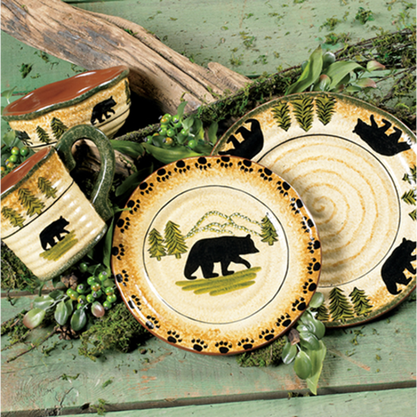 Black Bear Forest Dinnerware Set (16 pcs)
