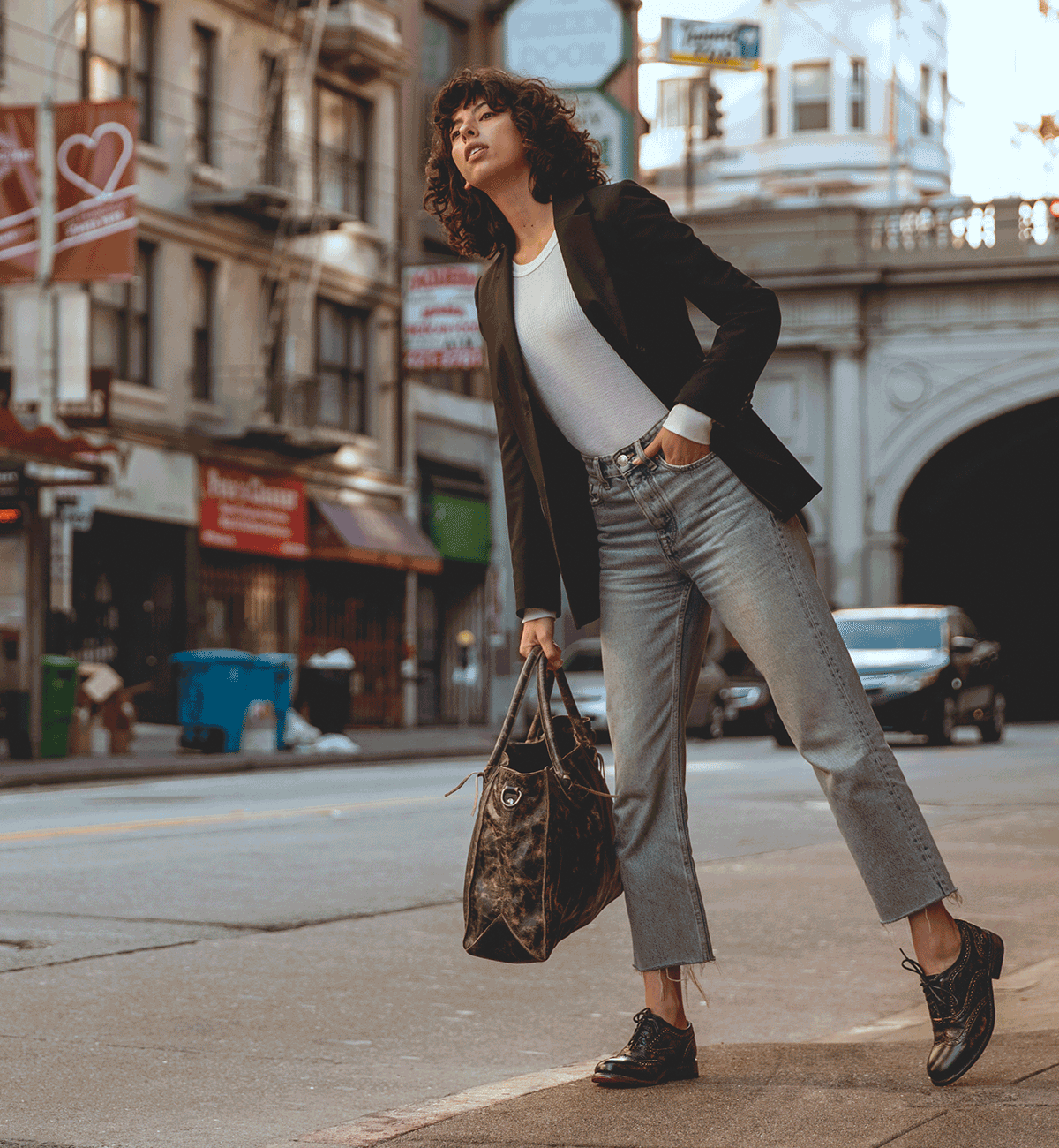 HIGHLY loved finish! Bed Stu