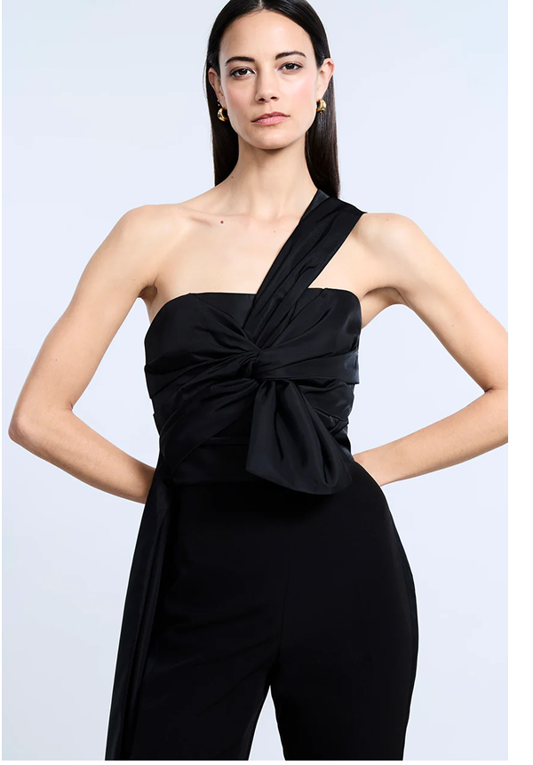 Bustier With Long Train
