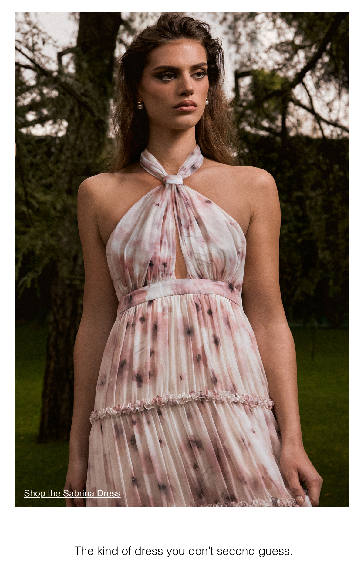 The kind of dress you don’t second guess. Shop the Sabrina Printed Dress