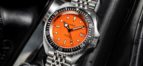 Orange Dial Diver 200M Automatic on bracelet