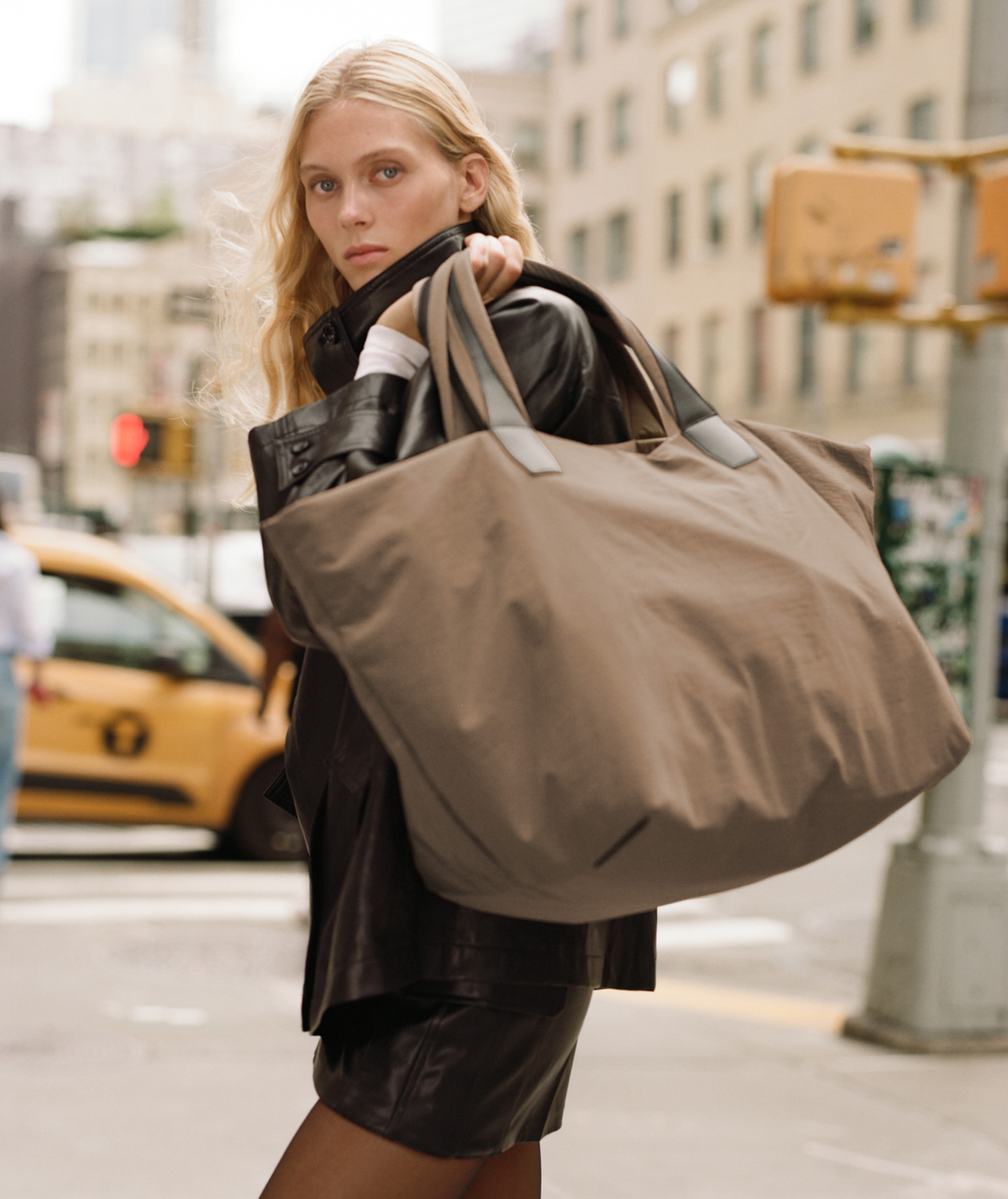 Vee Collective | Everyday Handbags | Tote Bags, Weekenders