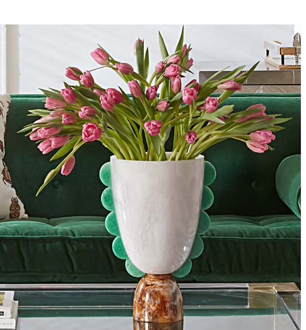 Como Scalloped Urn