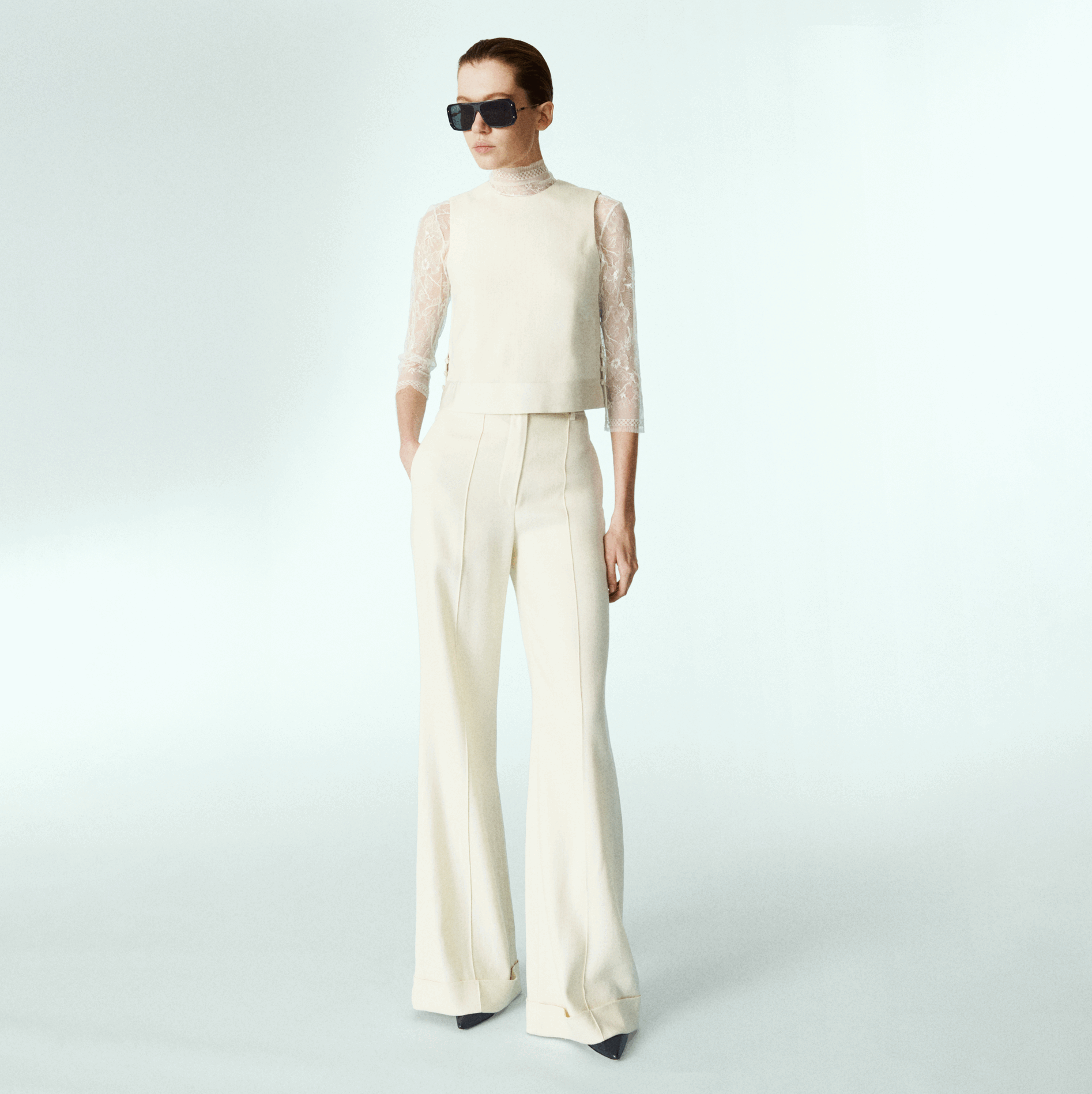 Gif of models wearing the deed pants.