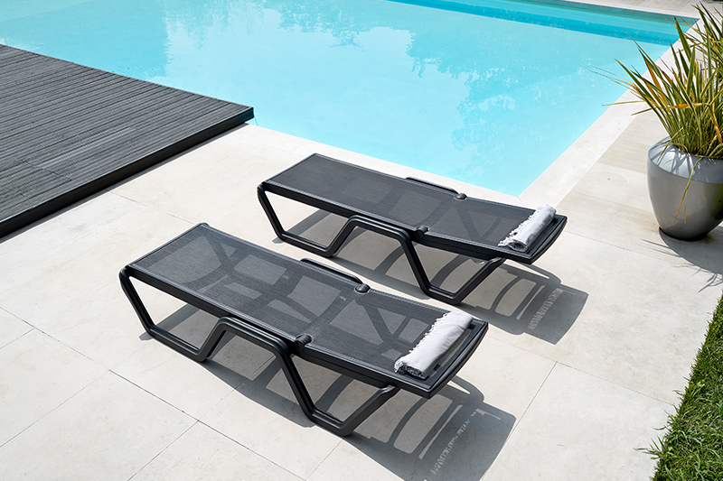 Vela Sunlounge