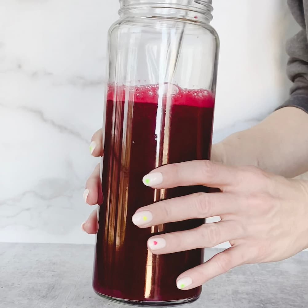 32 oz bottle with beet juice