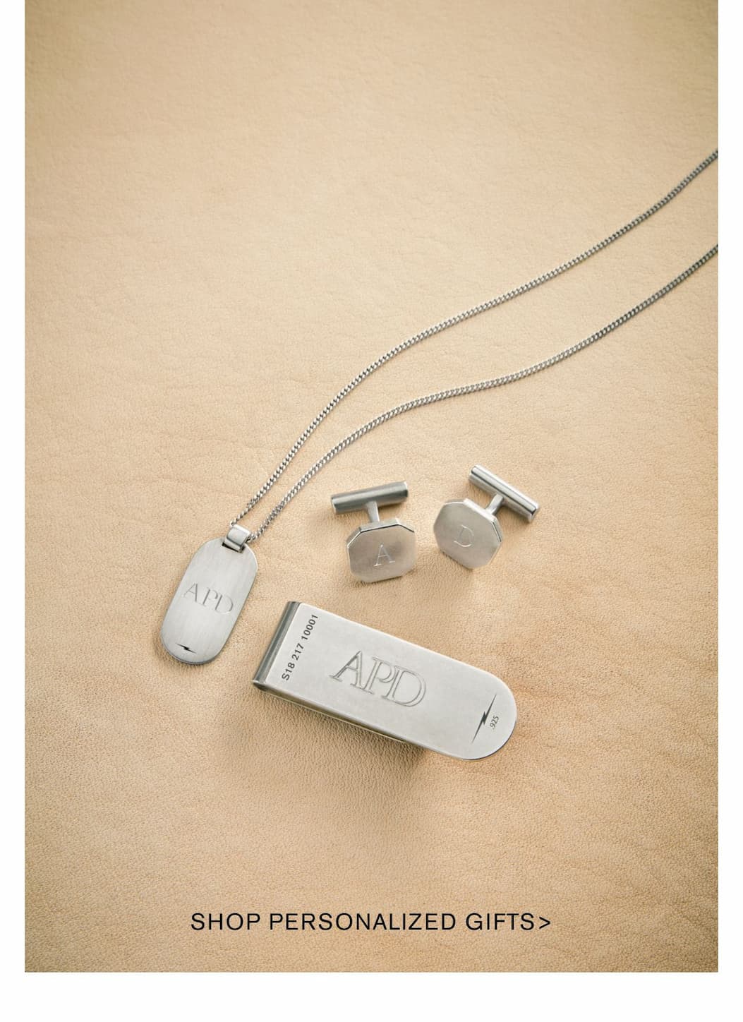 SHOP PERSONALIZED GIFTS >