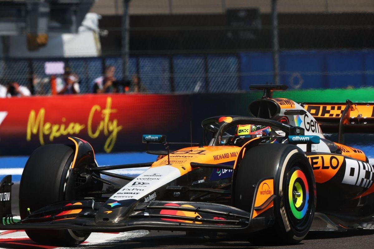 Oscar Piastri McLaren in Mexico