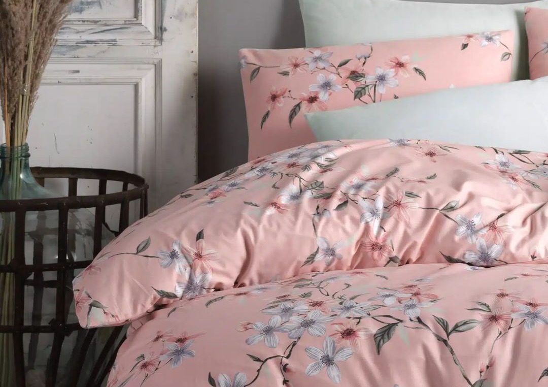 Pink Floral Dreams