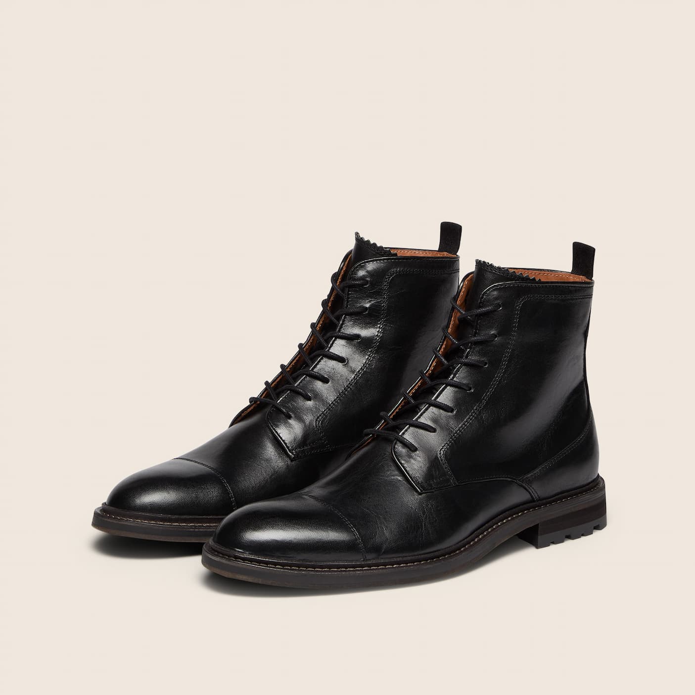 Chaves Black Boots