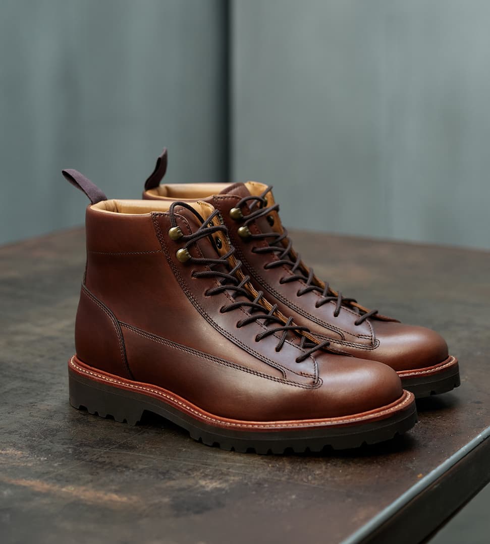 Comberton brown boots