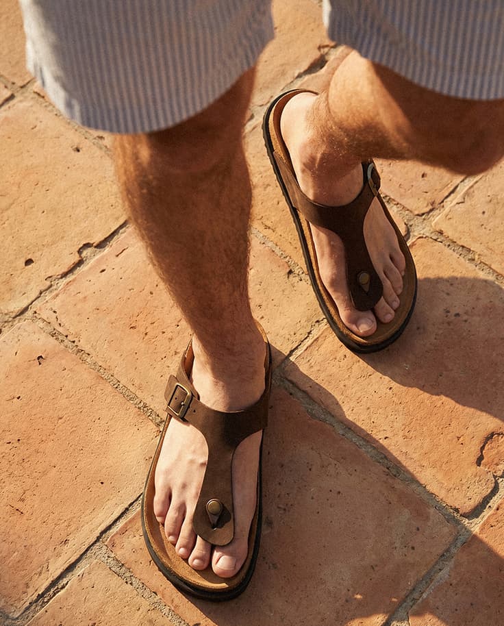 Sandals for walking
