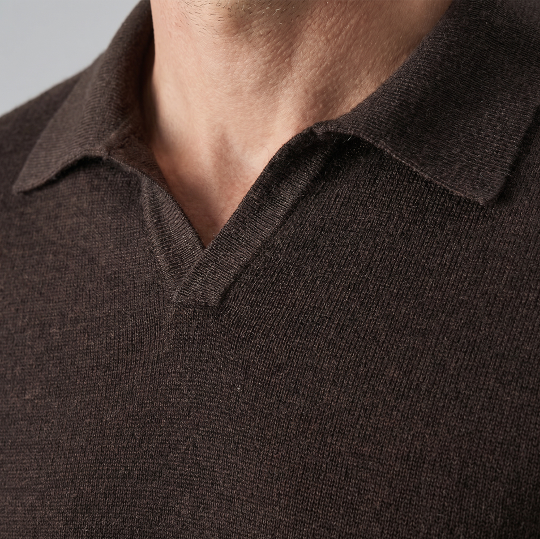 wrentham chocolate polo collar detail