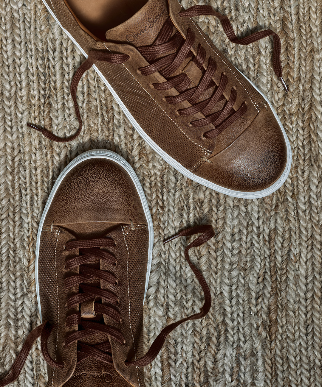 Almada Tan Trainers