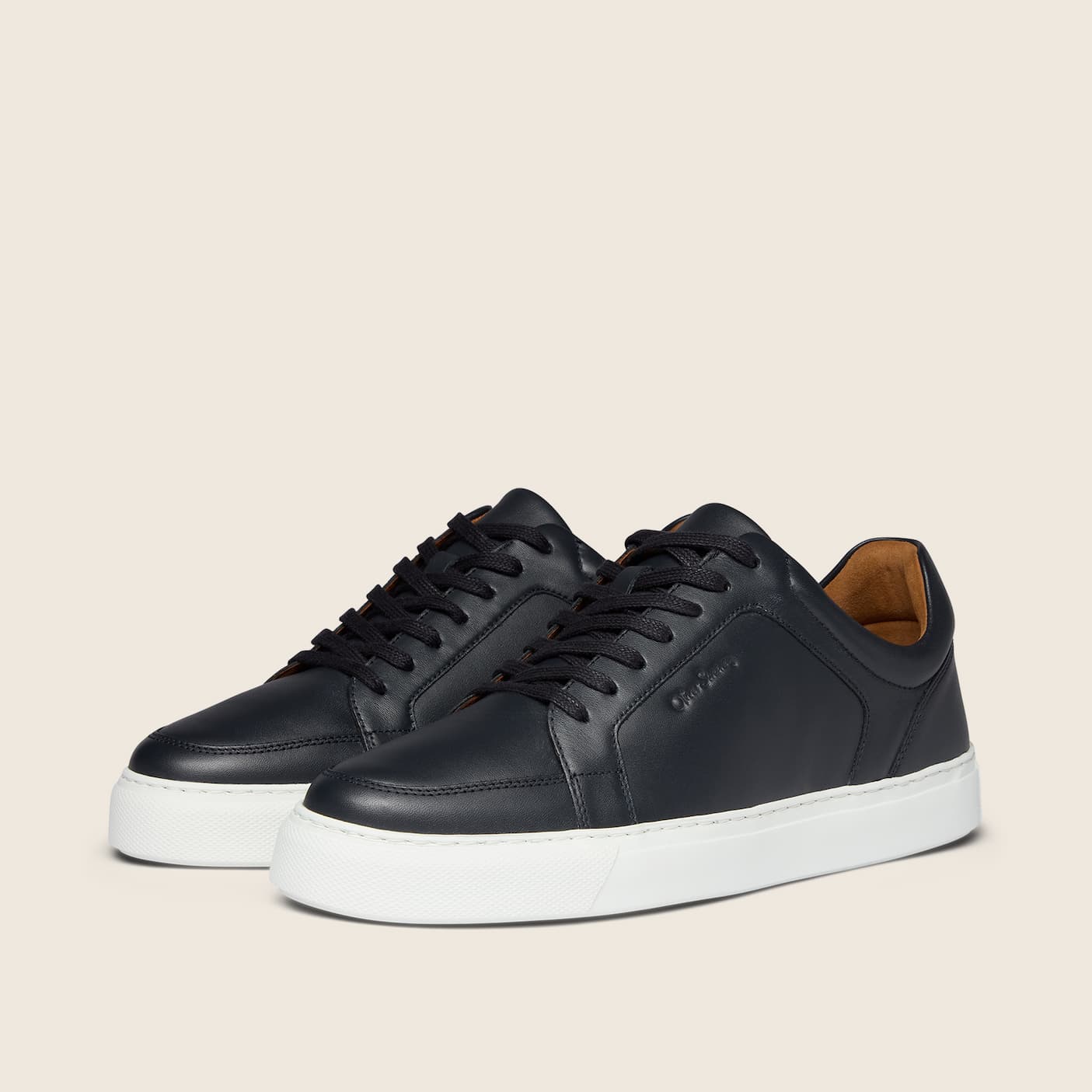 Helton Navy Trainers