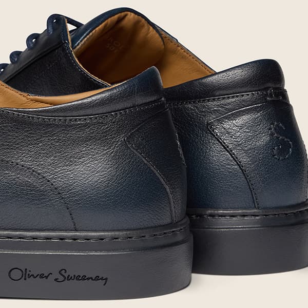 Sirolo navy buffalo trainers - detail