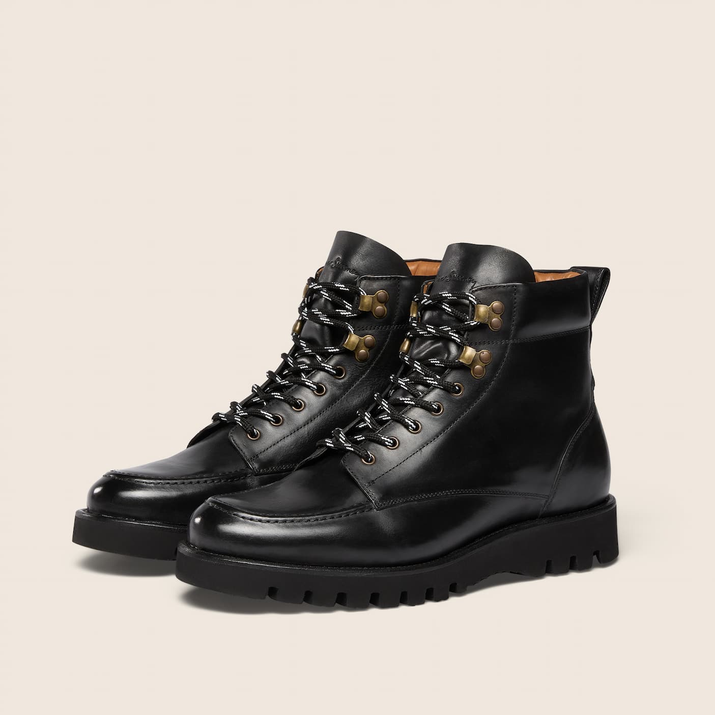 Bolhas Black Boots
