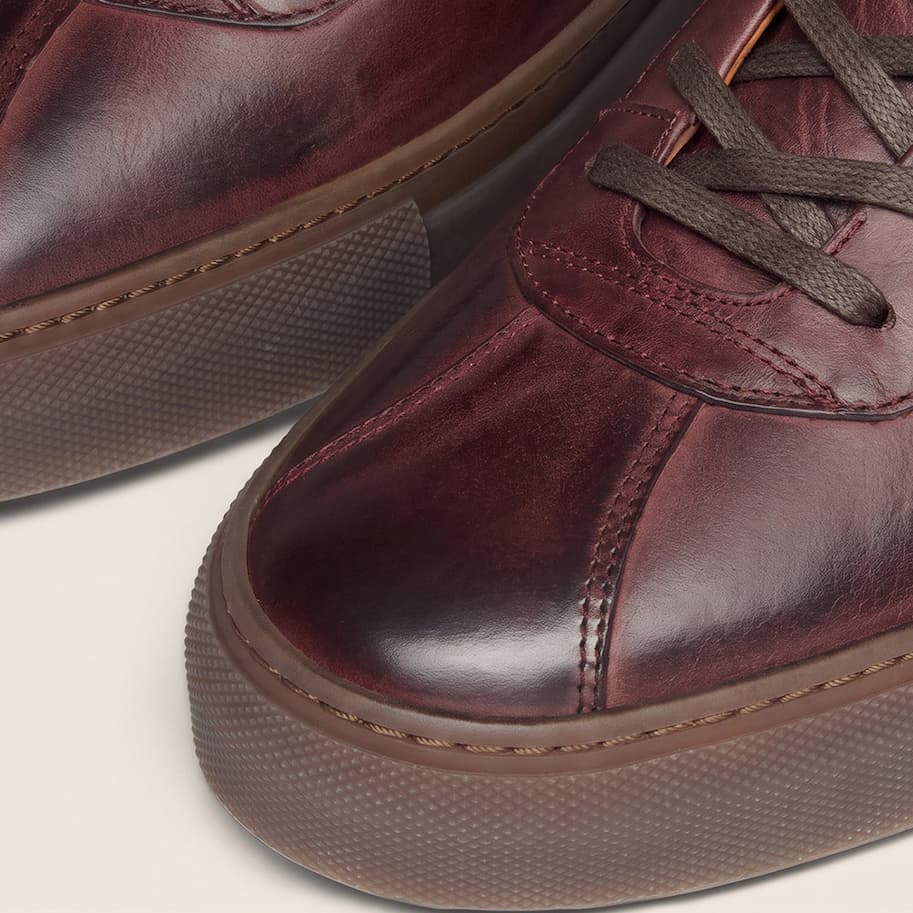 Defeza burgundy trainers - close-up