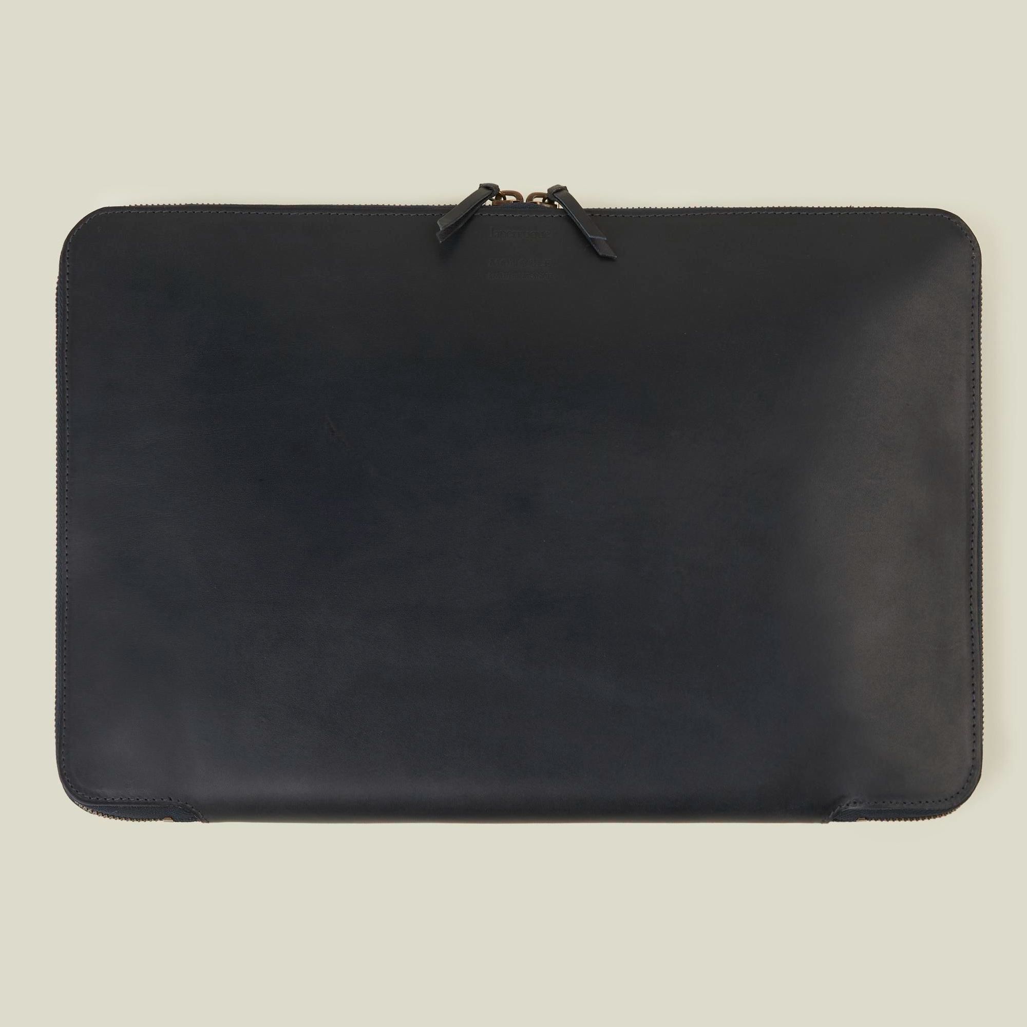 Laperruque X MONOCLE