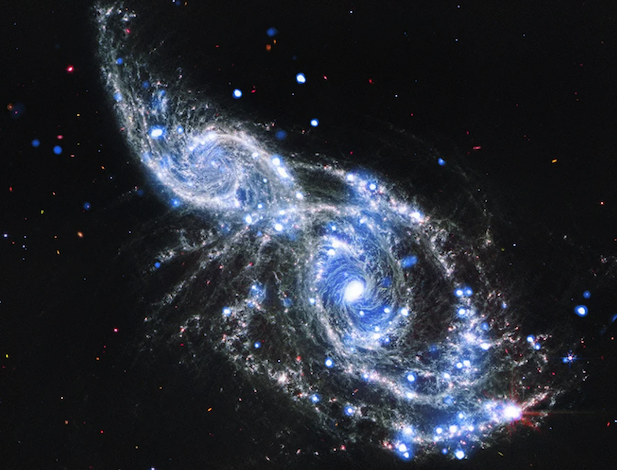 A photo of colliding spiral galaxies