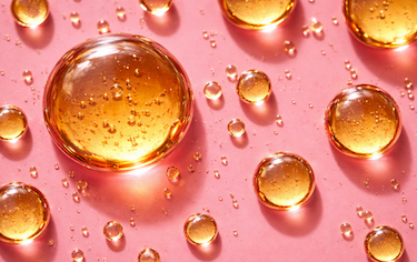 Cherry Oil, getting her close up